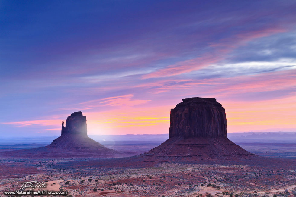 Nature Photo of Monument Valley Mittens