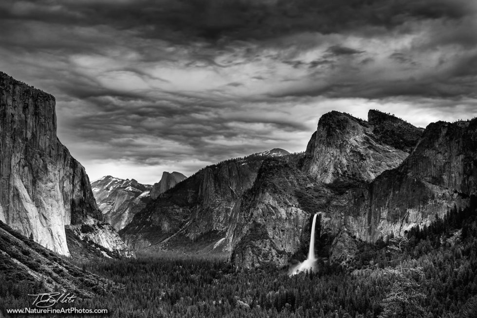 Black and White Photo of Yosemite Tunnel View